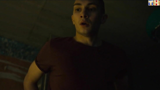 Yliya Hliunina seksi, ZKD s02e01,02'den erotik sahne (2017)