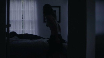 Sophie Kargman desnuda, escena erótica de The Girlfriend Game (2015)