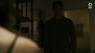 Ulrike C. Tscharre desnuda, escena de sexo de Tatort e943 (2015)