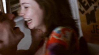 Lea Mesnil nackt, erotische Szene aus Trois (2013)