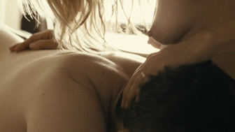 Мария Белло обнаженная, сцена секса из фильма «Красивый мальчик» (2010)