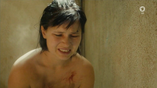 Anna Fischer çıplak, Aufbruch'tan erotik sahne (2016)