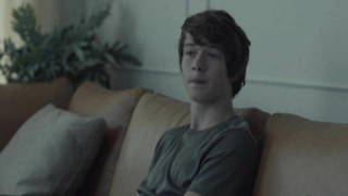 Vanda Hybnerova nuda, scena erotica dal film Rodinny (2015)