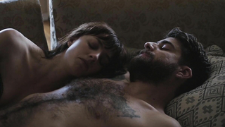 Olivia Thirlby çıplak, Among Us (2016) filminden seks sahnesi