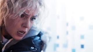 Angelina Strechina nuda, scena erotica da Mama vsegda ryadom (2016)