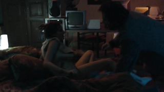 Барбора Янова обнаженная, сцена секса из Цирка Буковски s02e03 (2014)