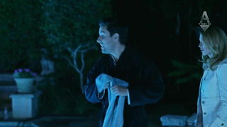 Bridget Regan seksi, Melanie Zanetti çıplak, The Leisure Class'tan (2015) erotik sahne