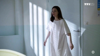 Nude video with Odile Vuillemin nude , scene from Profilage s05e07 (2014)