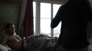 Irene Jacob çıplak, The Affair s03e10 (2017)'den erotik sahne