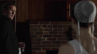 Alycia Debnam-Carey nue, scène érotique de The Devil's Hand (2014)