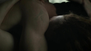 Jenna Thiam nuda, scena di sesso da Les Revenants s01e03,07 (2012)