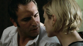 Marie-Josee Croze nuda, scena di sesso da Un balcon sur la mer (2010)