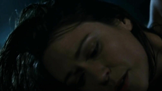 Мари-Жозе Кроз обнаженная, эротическая сцена из фильма «Не влюбилась в человека» (2006)