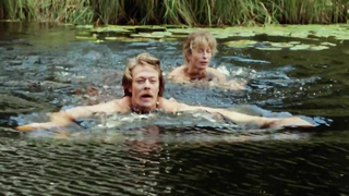 Maria Bonnevie nue, scène de sexe de Uskyld (2012)