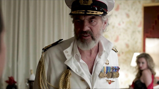 Anouk Kleykamp çıplak, Jelka van Houten seksi, Familieweekend'den (2016) seks sahnesi