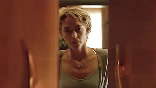 Candice Hugo nackt, Helene de Fougerolles nackt, Sexszene aus La Donna Di Nessuno (2009)