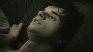 Bojana Novakovic nuda, scena di sesso da Skinning (2010)