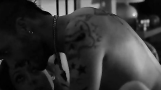 Celia Muir nua, cena de sexo de Dead In France (2012)