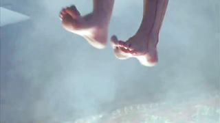 Damon Merrill nu, Michelle Watkins nue, Tracye Walker nue, scène de sexe de The Outing (1987)