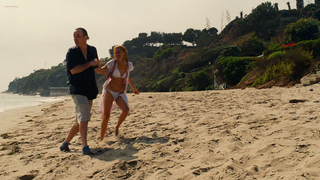 Nude video with Elizabeth Banks sexy , scene from Love And Mercy (2014)