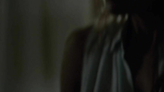 Эллен Роу обнаженная, Даниэлла Алонсо сексуальная, сцена секса из сериала «Царство животных» s01e09 (2016)