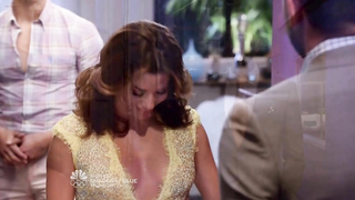 Eva Longoria seksi, Jadyn Douglas seksi, Telenovela s01e04'ten (2016) seks sahnesi