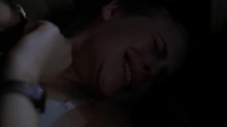 Алисия Сильверстоун секси - Настоящее преступление (1995)