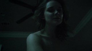 Надя Бобылева голая - Камера-обскура (2017)