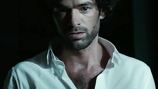 Helena Noguerra çıplak, Vanessa Paradis seksi - L'Arnacoeur (2010)