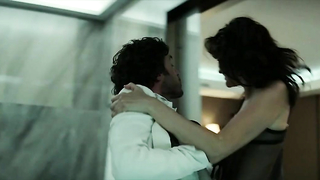 Helena Noguerra çıplak, Vanessa Paradis seksi - L'Arnacoeur (2010)