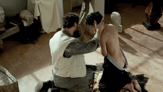 Çıplak ünlüler »: Iulia Verdes çıplak - Brancusi Din Eternitate (2014)