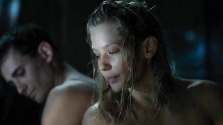 Çıplak ünlüler »: Yuliya Peresild çıplak - Kholodnoe tango (2017)