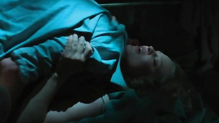 Çıplak ünlüler »: Yuliya Peresild çıplak - Kholodnoe tango (2017)