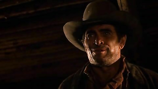 Çıplak ünlüler »: Kathleen Turner seksi, Kymberly Herrin seksi - Romancing the Stone (1984)