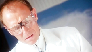 Обнаженные знаменитости - Линда Хоффман обнаженная, Криста Солс обнаженная - Стоматолог (1996)