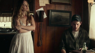 Çıplak ünlüler » Minka Kelly seksi - The World Made Straight (2015)