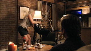 Celebrità nude » Niсki Whelan sexy - Friends with Benefits s01e02 (2011)