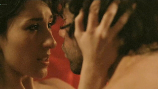 Обнаженные знаменитости - Сибель Кекилли обнаженная, Катрин Стрибек обнаженная - Gegen die Wand (2004)