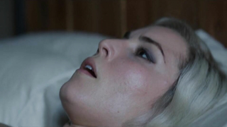 Nude celebs - Нуми Рапас обнаженная - Семь сестер (2017)