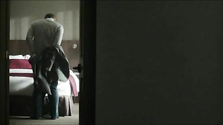 Çıplak ünlüler » Sophie Desmarais çıplak - Gurov ve Anna (2014)