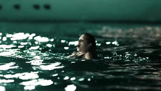 Çıplak ünlüler » Teresa Palmer seksi - Point Break (2015)