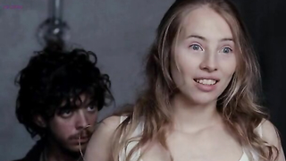 Nude celebs » Isild Le Besco nude - Au fond des bois (2010)