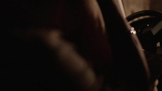 Обнаженные знаменитости - Ханна Уэр обнаженная - Босс s01e04 (2011)