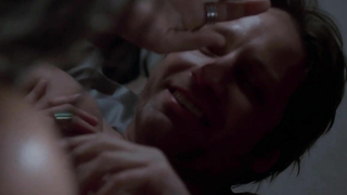 Çıplak ünlüler » Alison Mei Lan çıplak - Califonication s01e01 (2007)