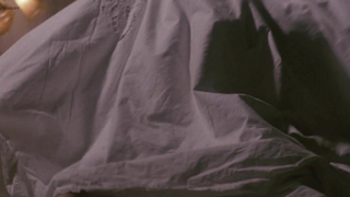 Çıplak ünlüler » Gina Gershon çıplak - Kokteyl (1988)