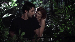 Çıplak ünlüler » Serinda Swan seksi - Creature (2011)