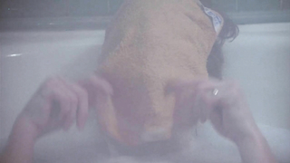 Обнаженные знаменитости - Сьюзан Бакнер обнаженная, Шэрон Стоун секси - Смертельное благословение (1981)