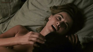 Çıplak ünlüler » Anne Consigny çıplak - E-Love (2011)