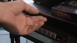 Обнаженные знаменитости - Виттория Бельведер обнаженная, Симона Бориони обнаженная, Серена Гранди обнаженная - Graffiante desiderio (1993)