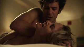 Çıplak ünlüler » Addison Timlin seksi - StartUp s02e08 (2017)